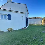 Villa Ba000-17f 4 Pièces - 6 Couchages Barbâtre